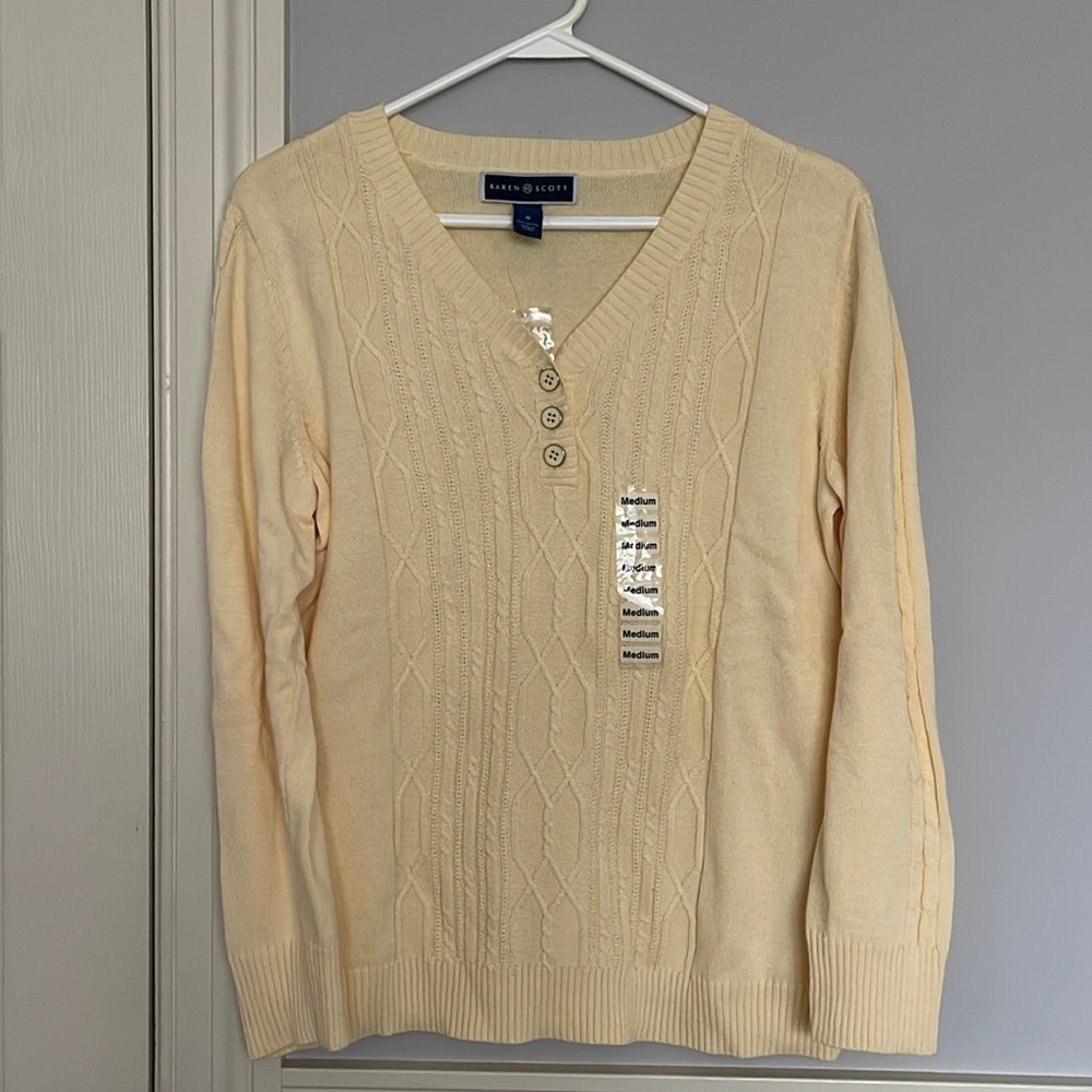 Karen Scott sweater. NWOT